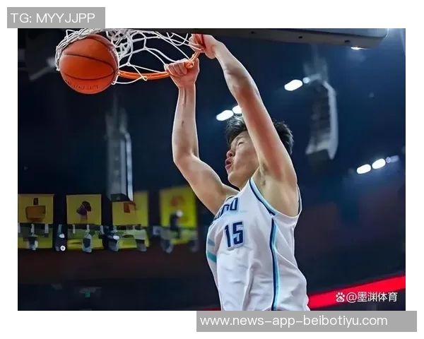 菜鸟杨瀚森首秀表现亮眼乐福雷诺各显神通仍需提升团队默契